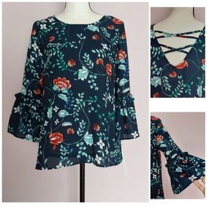 Counterparts Ruffle Bell Sleeves Lattice  Back Floral Print Top Size S NWT